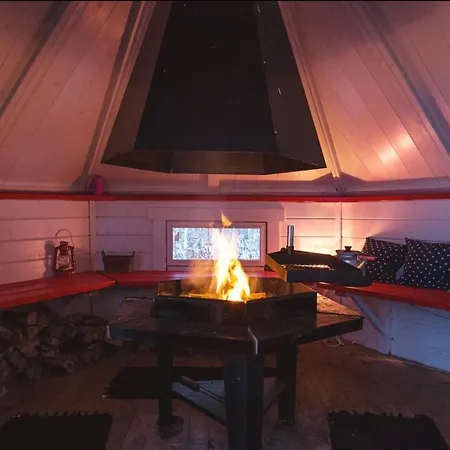 Luxurious Kinos With Jacuzzi Villa