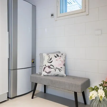 Luxurious Kinos With Jacuzzi Villa