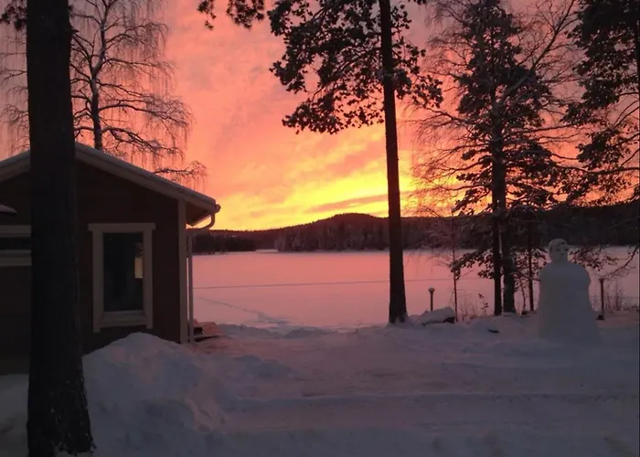 Villa Luxurious Kinos With Jacuzzi Rovaniemi