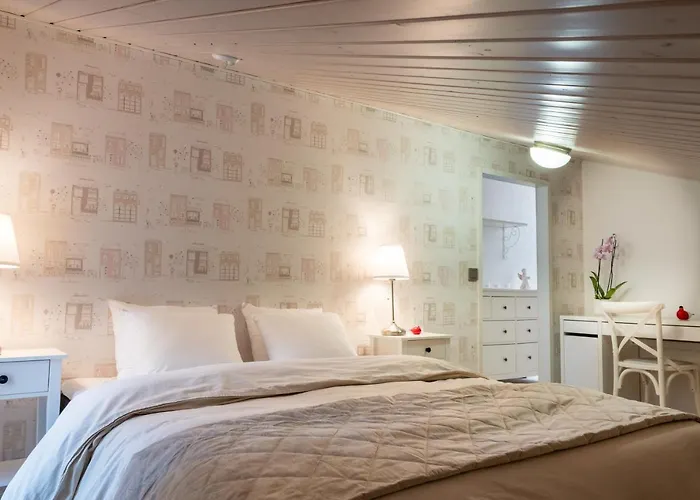 Luxurious Kinos With Jacuzzi Rovaniemi