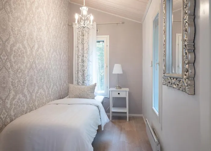 Luxurious Kinos With Jacuzzi Villa *