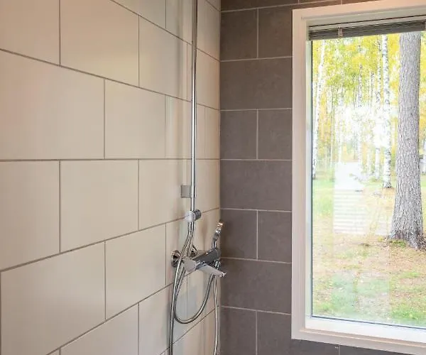 Villa Luxurious Kinos With Jacuzzi Rovaniemi